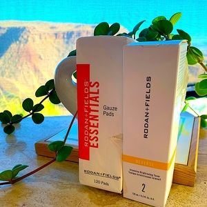 NEW 💛Rodan + Fields💛 Reverse Intensive BrighteningToner Step 2 with Gauz…